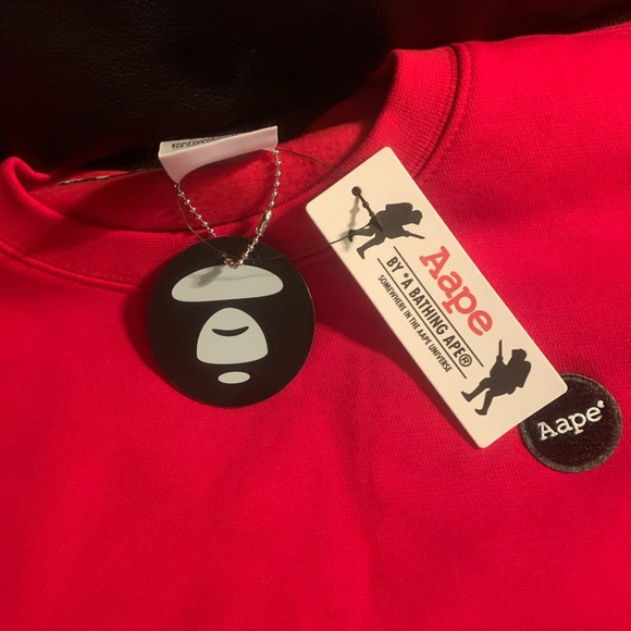 Aape - By *A Bathing Ape: Mens Red Long Sleeve Sweatshirt Size M - Picture 2 of 10